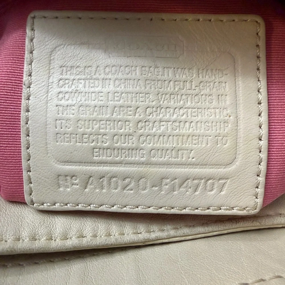 Coach # F14707Cream Leather Shoulder Bag